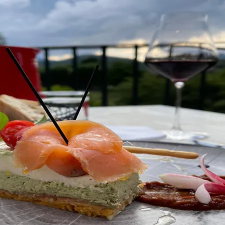 Aulan, Luxe Et Repos Au Chateau Des Gipieres Apartment Montbrun-les-Bains